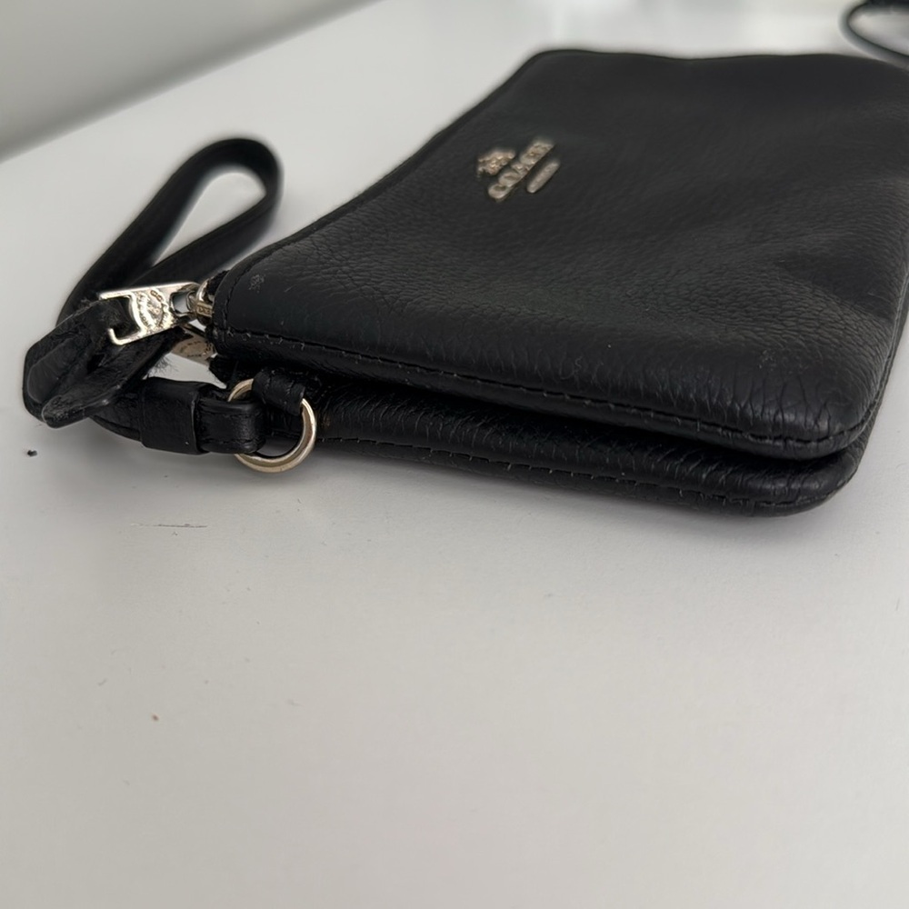 Coach zipper wallet - Picture 3 of 5